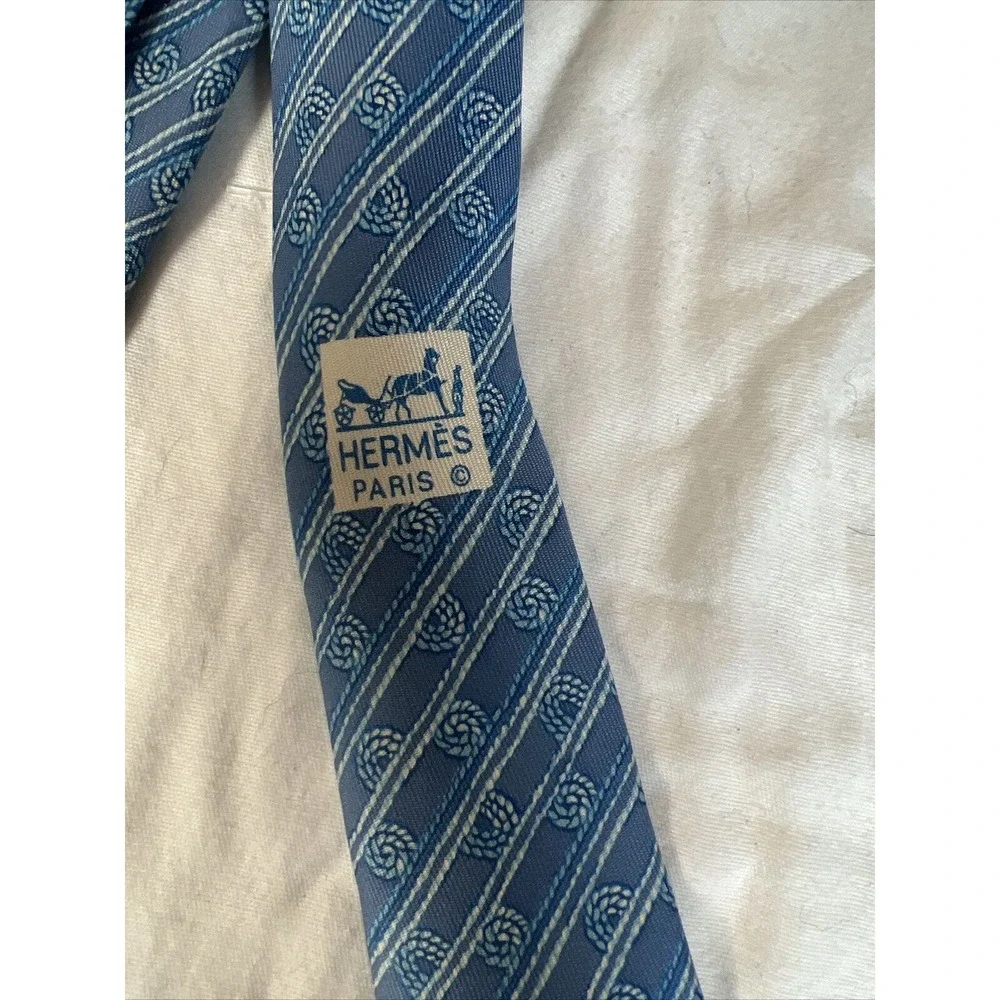 Hermes Blue & White Silk Tie. 3”, 58” Long - Picture 5 of 9